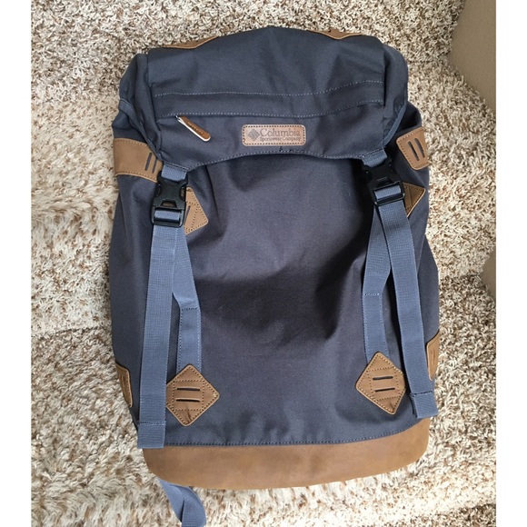 Columbia | Bags | Classic Outdoor 25l 
